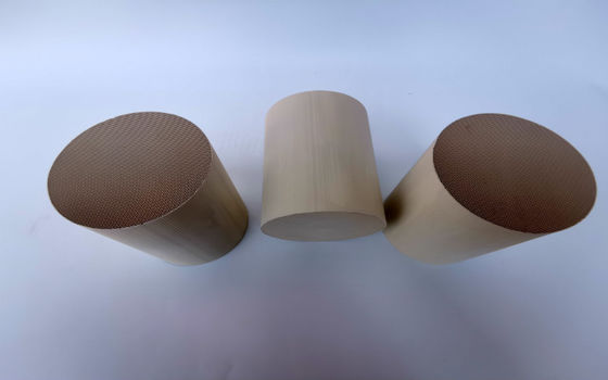 HC CO NOx Automotive Catalysts Automobile Catalytic Converter Chemistry Euro V VI