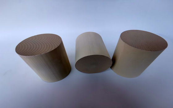 200 300 400 CPSI Three-Way Automotive Exhaust Catalyst For Car Exhaust