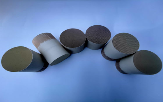 Ceramic Honeycomb Catalyst Platinum Palladium Rhodium Porous Substrate Catalyst 400Cpsi