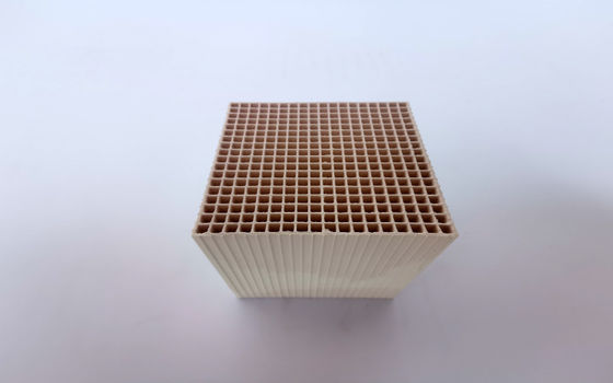 Alumina Honeycomb Ceramic Catalyst Substrate Manufacturers