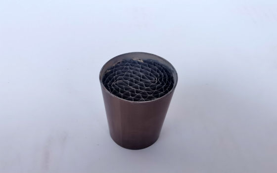 Metal Honeycomb Catalyst Scr Ozone Removal For Diesel Truck Auto Catalyst Three Core