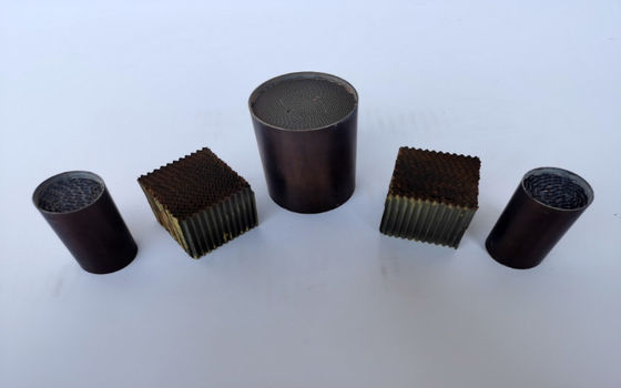 Cordierite Honeycomb Catalyst Element 400cell V2O5 TiO2 SCR