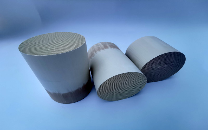 Exhaust Three-Way Catalyst Used In 3 Way Catalytic Converter Universal Euro 4 5 6