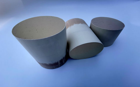 Car Exhaust Catalytic Converter catalyst 300 cell
